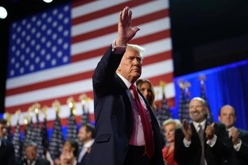 Hé lộ những gương mặt đầu tiên trong nội các mới của ông Trump