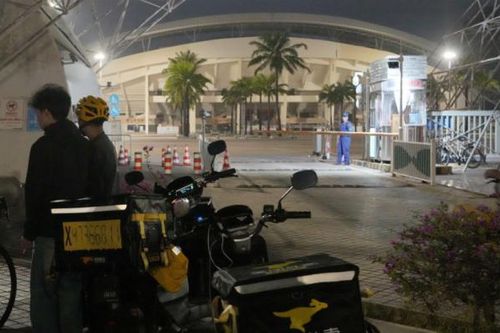 Trung Quốc: Xe ô tô lao vào người đi bộ khiến 78 người thương vong