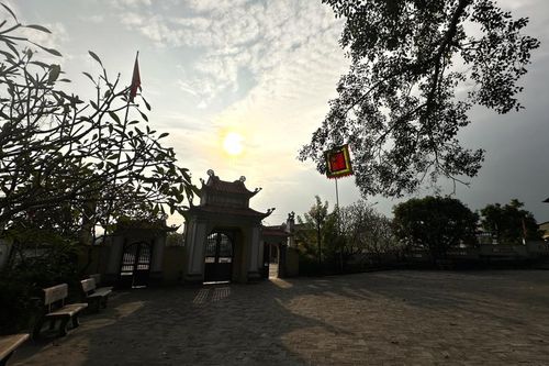 Đền Kỳ Sầm