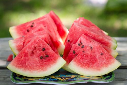 Mẹo loại bỏ hết hạt dưa hấu cực nhanh