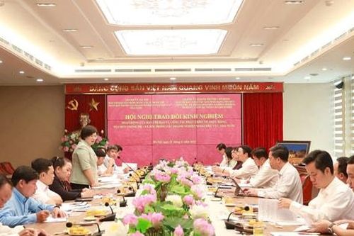 Hà Nội thành lập được 1.931 tổ chức Đảng trong doanh nghiệp ngoài khu vực nhà nước