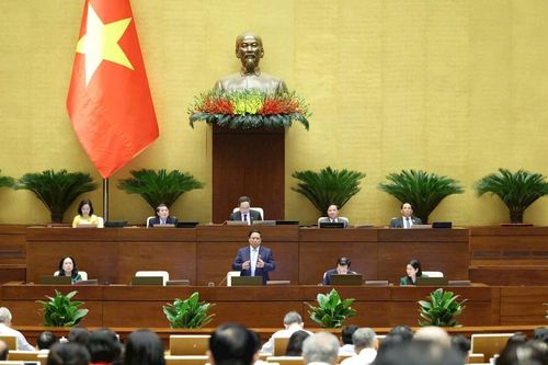 Ưu tiên cho tăng trưởng, tạo đột phá từ thể chế