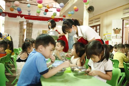 Nguyên nhân phụ huynh Lào Cai đồng loạt cho 130 trẻ nghỉ học