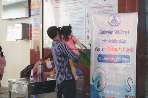 Số lượng người tiêm vaccine sốt xuất huyết ở TP.HCM còn ít