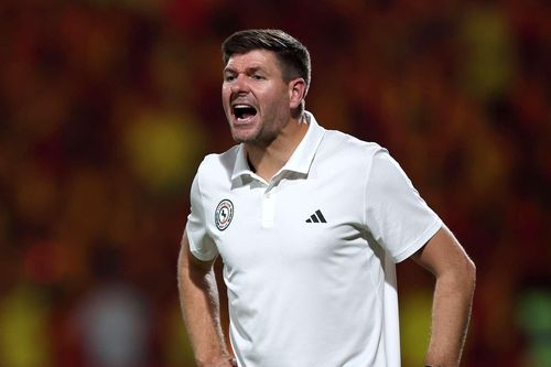HLV Gerrard thoát hiểm