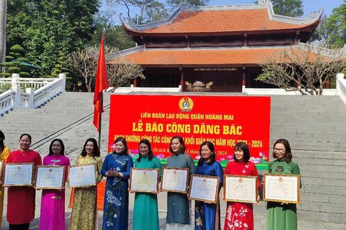 LĐLĐ quận Hoàng Mai khen thưởng nhiều cá nhân, tập thể giáo dục
