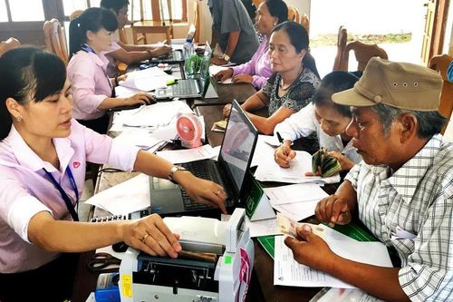 Hộ nghèo được vay vốn từ Chương trình ưu đãi cho các hộ di dời giải tỏa