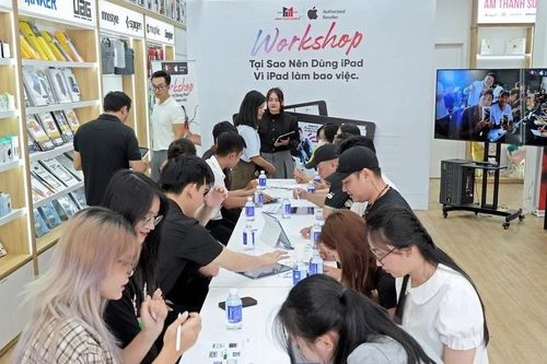 Minh Tuấn Mobile tổ chức workshop, giúp người dùng 'khai phá' công năng của thiết bị công nghệ