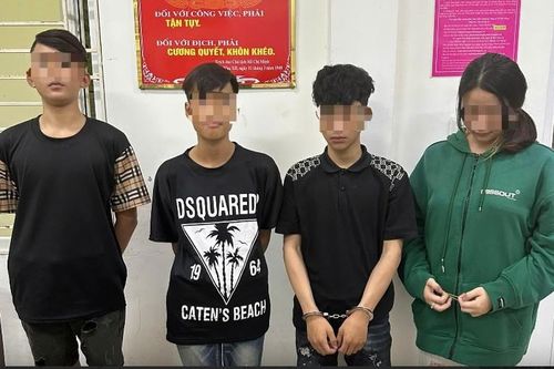 Đà Nẵng: Giữa ban ngày chặn đường, trấn lột tài sản của học sinh