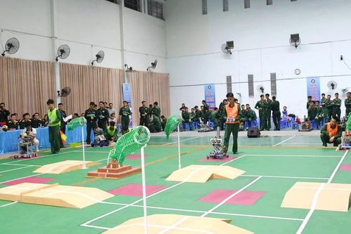 Học viện Kỹ thuật Quân sự tổ chức Chung kết cuộc thi Robocon