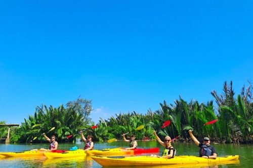Cẩn trọng với những 'bí kíp' du lịch mạo hiểm qua mạng