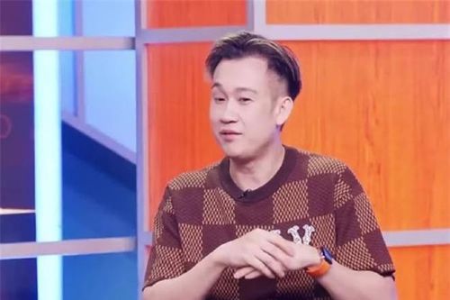 Em trai ruột tiết lộ tính cách thật của Hoài Linh, nam danh hài từng quyết ngăn em gia nhập showbiz vì một lí do