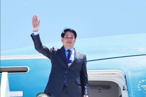 Chủ tịch nước kết thúc chuyến thăm Chile, lên đường thăm Peru và dự APEC 2024