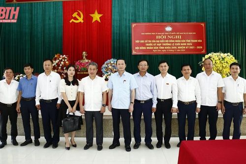 Chủ tịch UBND tỉnh Đỗ Minh Tuấn tiếp xúc cử tri thị xã Nghi Sơn