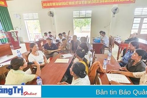 Từ giảm nghèo thông tin đến giảm nghèo bền vững