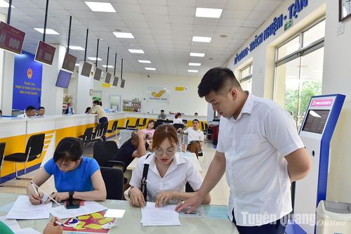 Tăng cường kỷ luật, kỷ cương hành chính