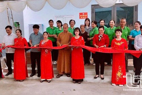 Đại Từ: Hỗ trợ 100 triệu đồng xây dựng nhà nhân đạo cho 2 hộ nghèo
