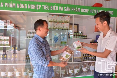 Phú Lương: Công nhận mới và công nhận lại 10 sản phẩm đạt OCOP