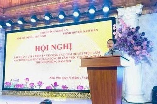 Đẩy mạnh hỗ trợ lao động đi làm việc ở nước ngoài theo hợp đồng