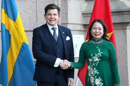 Việt Nam luôn coi trọng phát triển quan hệ nhiều mặt với Thụy Điển