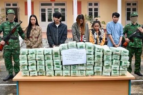 5 người nước ngoài vào Việt Nam 'du lịch' cùng... 70kg ma túy