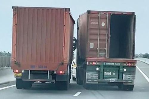 Điều tra vụ 2 ôtô rượt đuổi, chèn ép nhau trên cao tốc TPHCM - Trung Lương