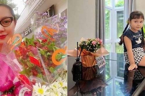 Phong cách cắm hoa độc đáo, 'siêu tiết kiệm' của ca sĩ Nguyễn Ngọc Anh