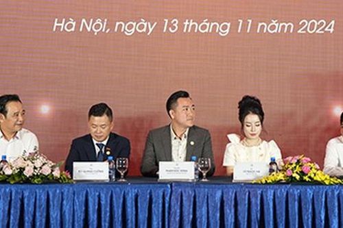 Nghệ sĩ Quốc Anh, Tiến Quang dự lễ ra mắt hãng phim Bạch Mã