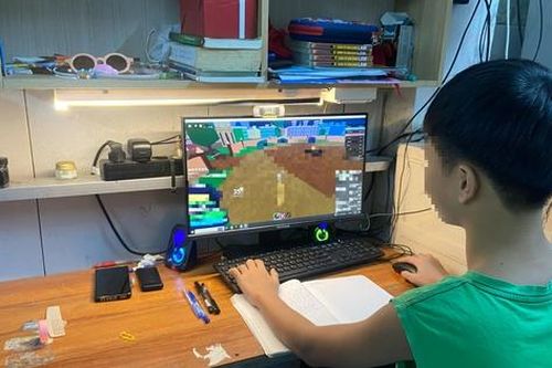 Quy định thời gian chơi game của trẻ: Giáo viên và phụ huynh ủng hộ