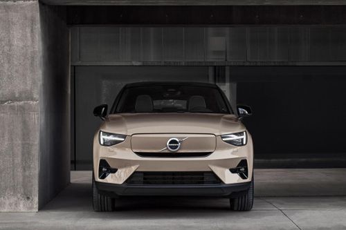 Loạt ôtô mới ra mắt tháng 11 - xe điện Volvo, nhiều xe Trung Quốc