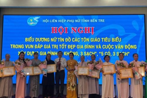 Bến Tre biểu dương 70 gương điển hình phụ nữ tín đồ tôn giáo tiêu biểu