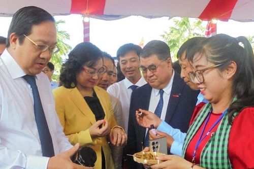 Long An đẩy mạnh kết nối chuỗi cung ứng hàng hóa xuất nhập khẩu