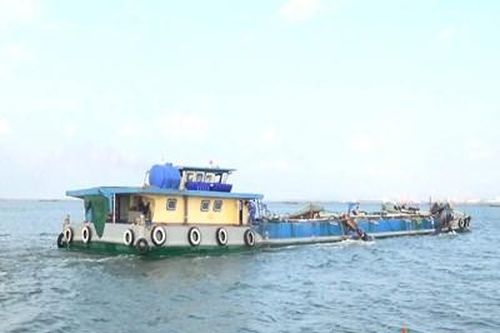 Vùng Cảnh sát biển 3 liên tiếp bắt giữ tàu vận chuyển cát trái phép