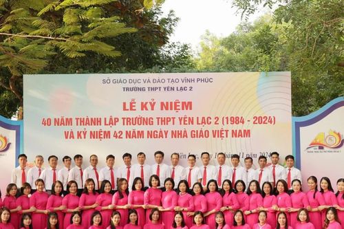 Trường THPT Yên Lạc 2 (Vĩnh Phúc): Tự hào 40 năm vun đắp tương lai