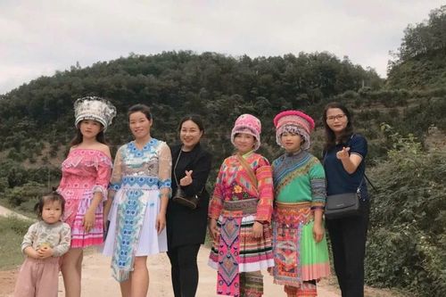 'Khơi nguồn' giáo dục chất lượng cao với học trò dân tộc thiểu số