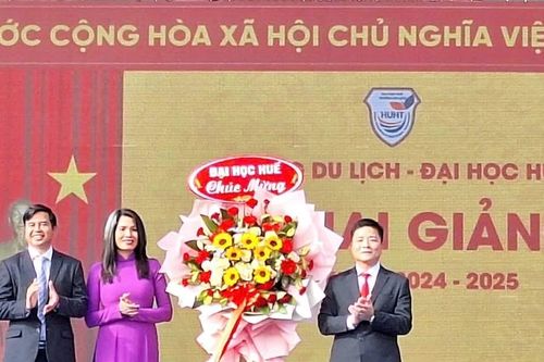 Trường Du lịch, Đại học Huế khai giảng đón gần 1.000 tân sinh viên