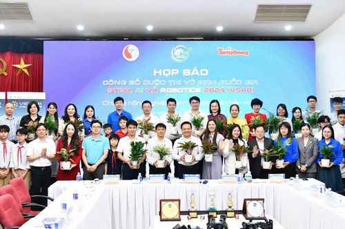 Khởi động Cuộc thi về STEM, AI và Robotics dành cho học sinh phổ thông