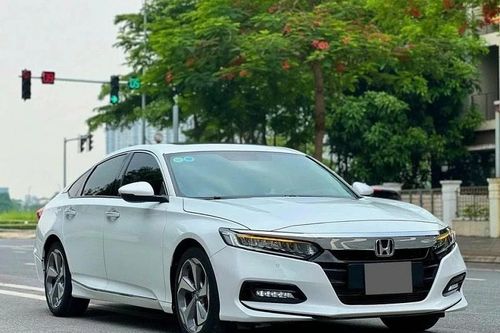Top 10 xe ô tô bán chậm nhất tháng 10/2024: Honda Accord đội sổ