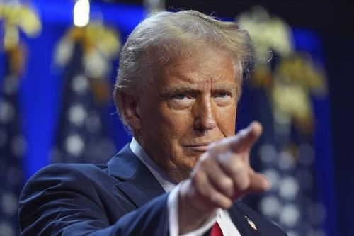 Ông Donald Trump đã chọn ai vào nội các và chính quyền của mình?