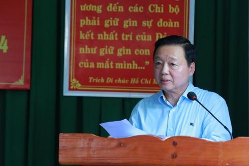 Xây dựng và phát triển quê hương ngày càng giàu đẹp, văn minh để là 'nơi ai đi xa cũng nhớ về'