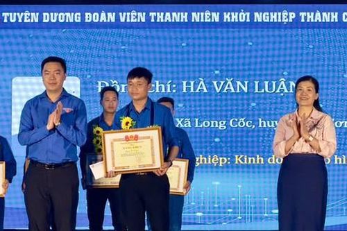 Chàng trai Mường ước mơ đưa du lịch cộng đồng phát triển bản làng