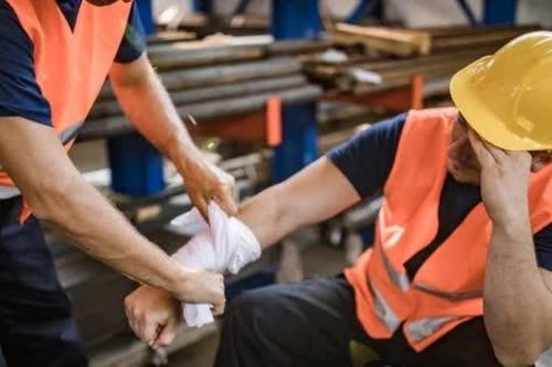 Chốt mức đóng bảo hiểm tai nạn với lao động tự do từ 1/1/2025