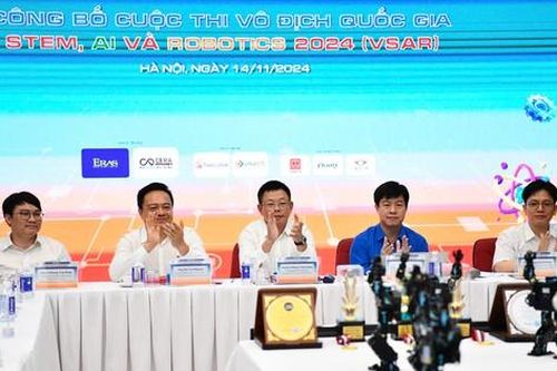 Họp báo Cuộc thi Vô địch Quốc gia STEM, AI và Robotics 2024