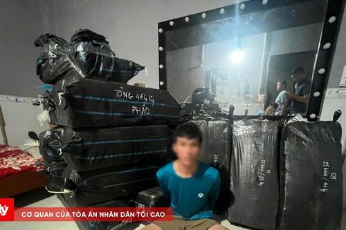 Thu giữ gần 500kg pháo nổ tại nhà dân