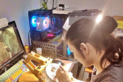 Chàng trai Đắk Lắk bỏ việc văn phòng, kiếm bộn tiền từ nghề nhiều bạn chê cười