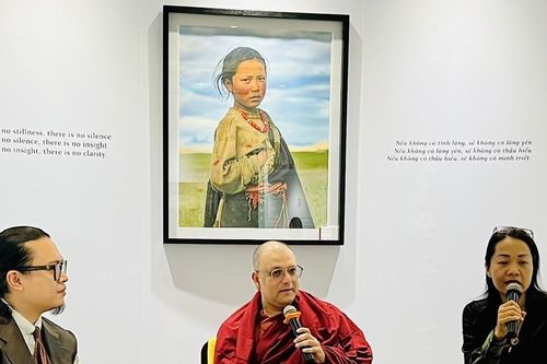 'Mọi thứ quanh ta, bạn bè, tiền bạc, các mối quan hệ đều có thể đến và đi'