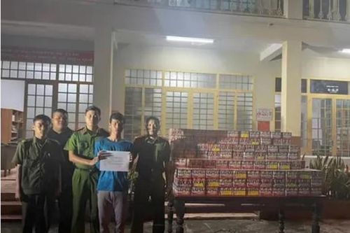 Phát hiện thanh niên cất giấu gần 500kg pháo hoa nổ trong nhà