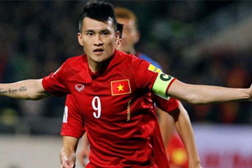 Lê Công Vinh nhận vinh dự chưa từng có; 4 cái tên Việt Nam đầu tiên chắc suất dự AFF Cup