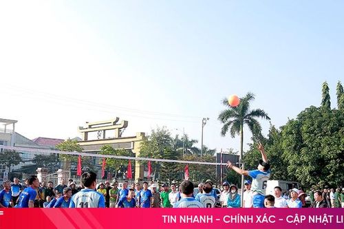 Sôi nổi giải bóng chuyền hơi cựu chiến binh Nghi Xuân