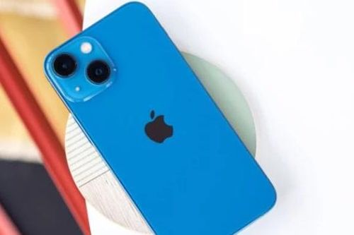iPhone 13 Mini nhỏ nhắn, giá từ 7 triệu, vẫn đạp gió rẽ sóng vì mạnh như iPhone 13 Pro Max